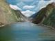 River Cutting the Mountains - Rohini Yalakkishettar - Ãl auf - Berge-Wasser - Impressionismus-Naturalismus River Cutting the Mountains - Rohini Yalakkishettar - Ãl auf - Berge-Wasser - Impressionismus-Naturalismus